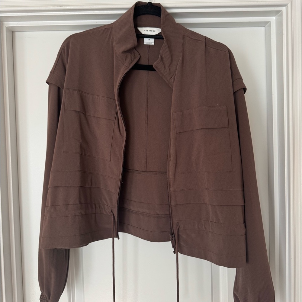 Brown Active Set! - image 1